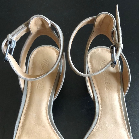 Madewell - suede block heel sandal - Picture 4 of 7